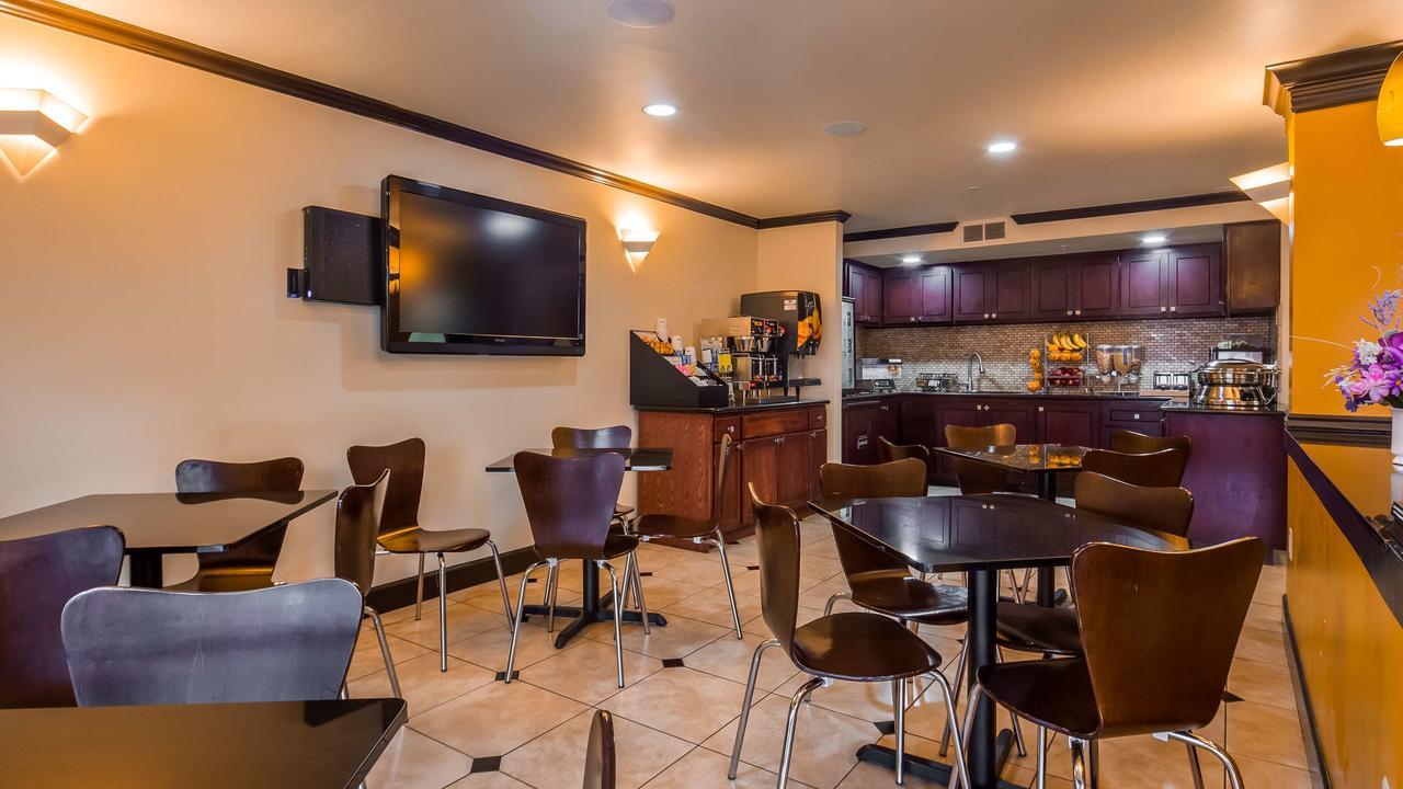 יוקיה Best Western Orchard Inn מראה חיצוני תמונה